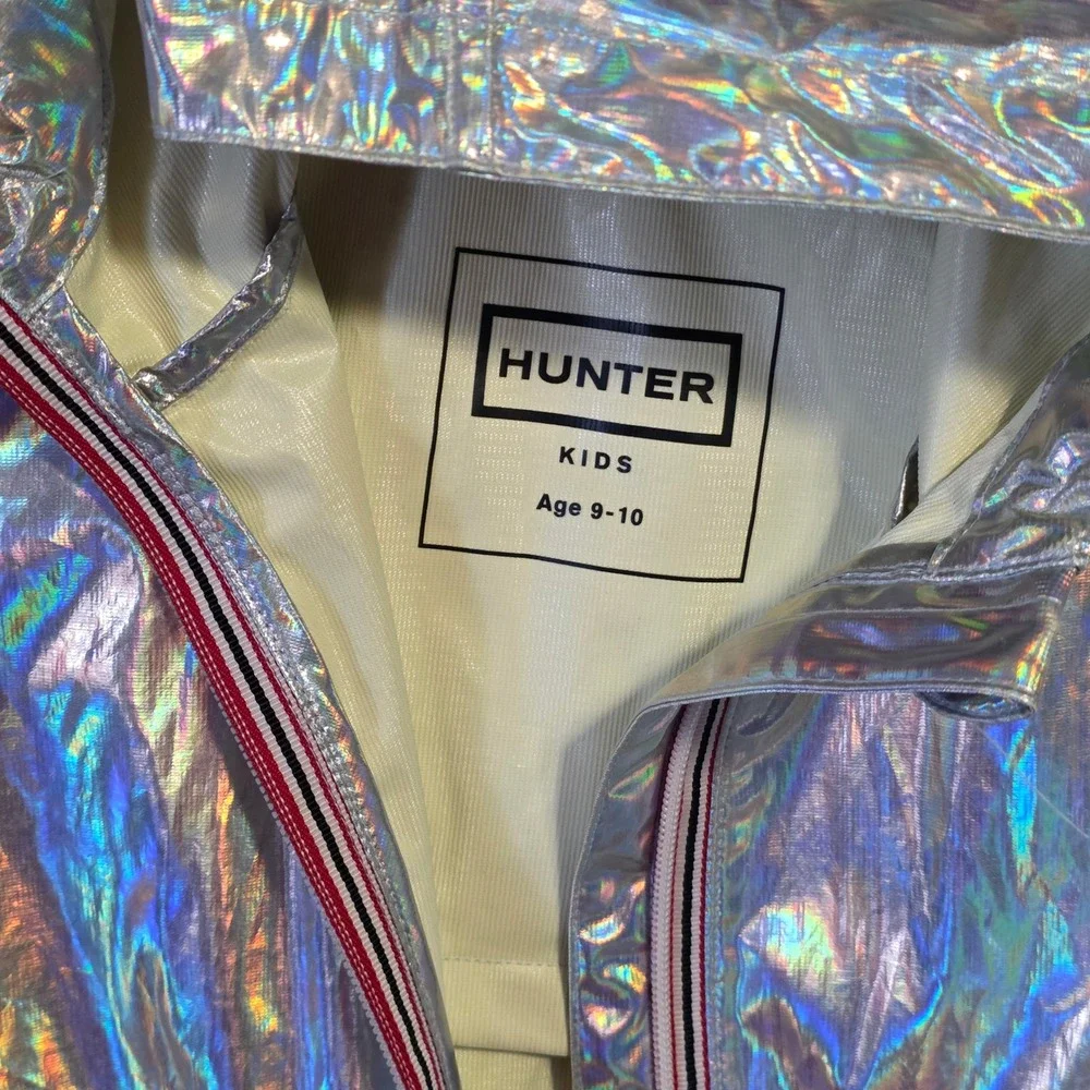 Hunter Kids Silver Holographic Iridescent Rain Jacket Windbreaker Age 9-10